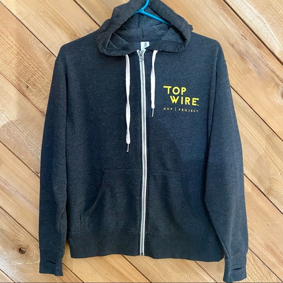 Top Wire Hop Project Llama Zip-up Gray Hoodie Sz Small, Unisex fit - Picture 1 of 13